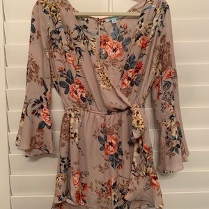 Francesca’s Floral Romper